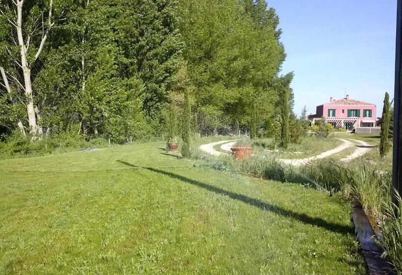 Hotel Santa Coloma Del Camino