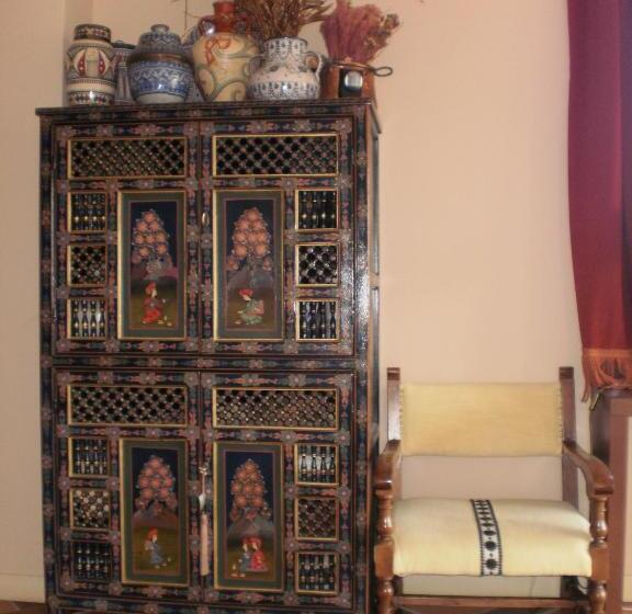 Hotel Santa Coloma Del Camino