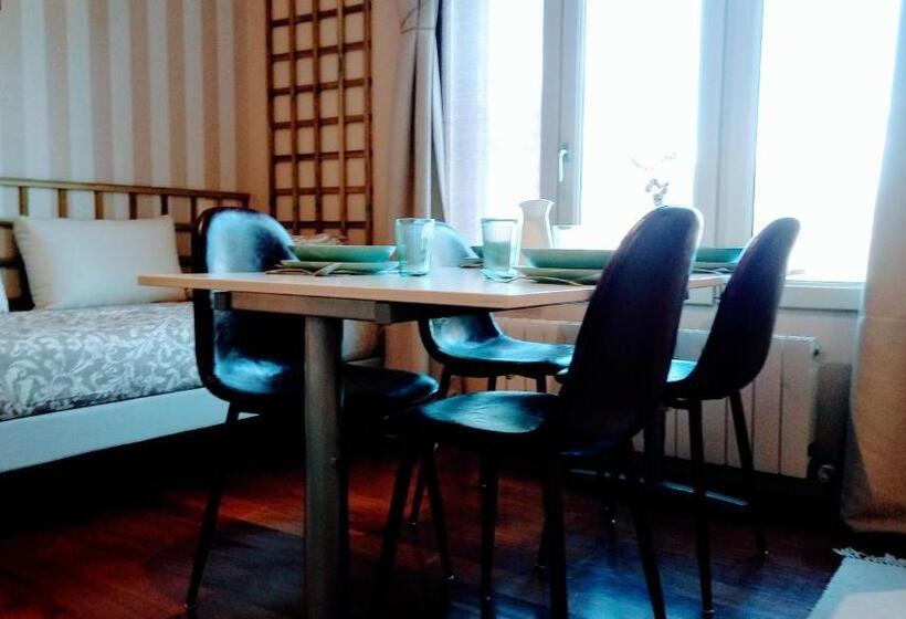 Hotel Santa Coloma Del Camino