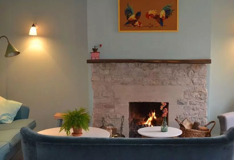 Hotelli The Crown