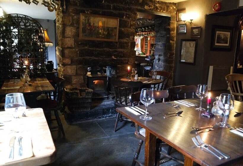 فندق The Lamb Inn