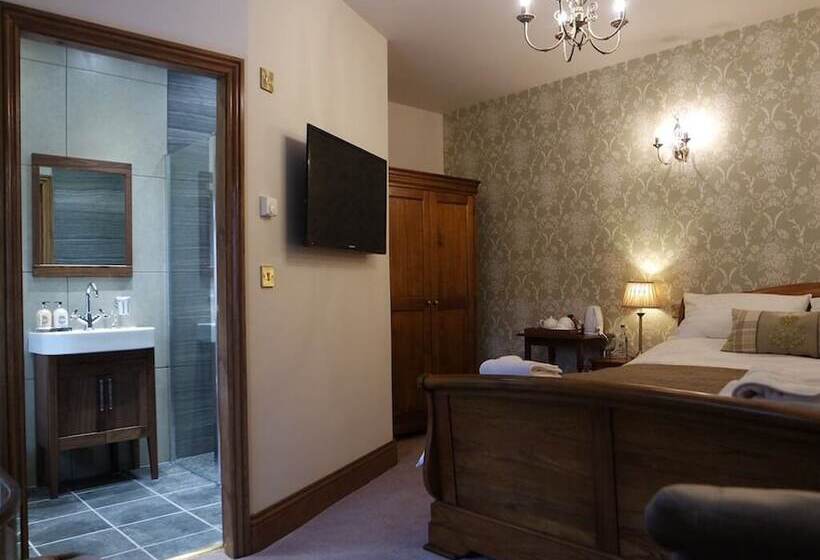 فندق The Lamb Inn