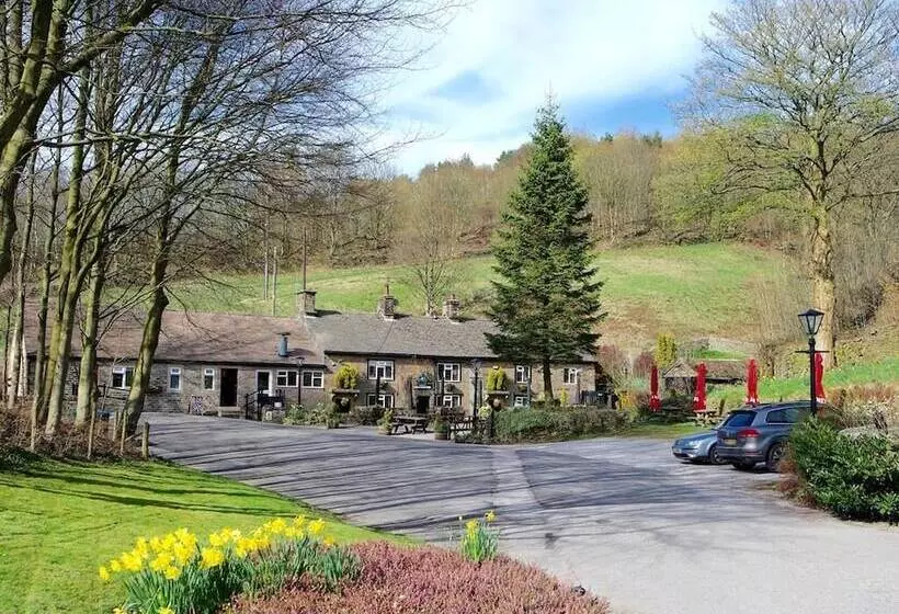 ホテル The Lamb Inn