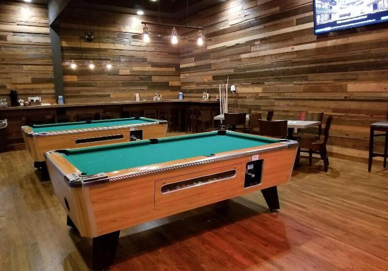 Otel The Portlander Inn And Marketplace