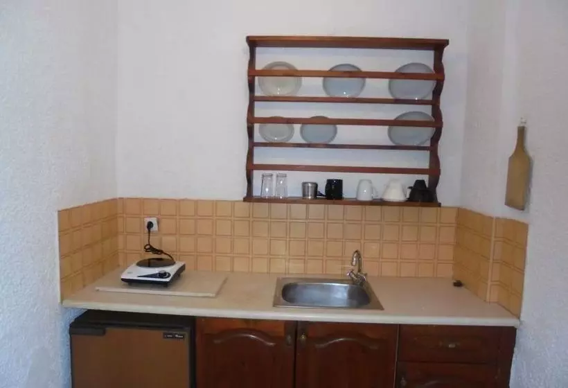 Kokkinakis Apartments