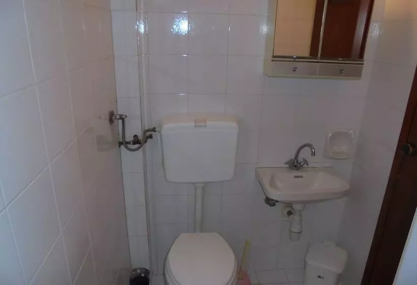 Kokkinakis Apartments