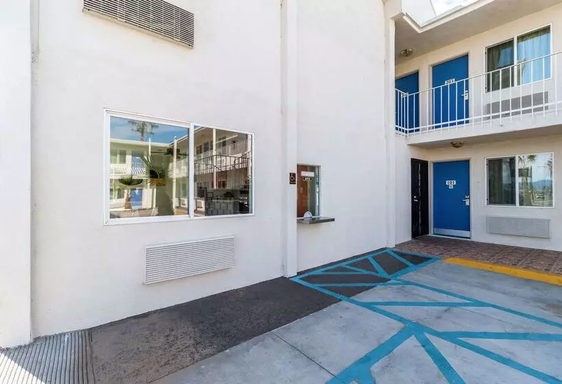 Motel 6blythe, Ca  South