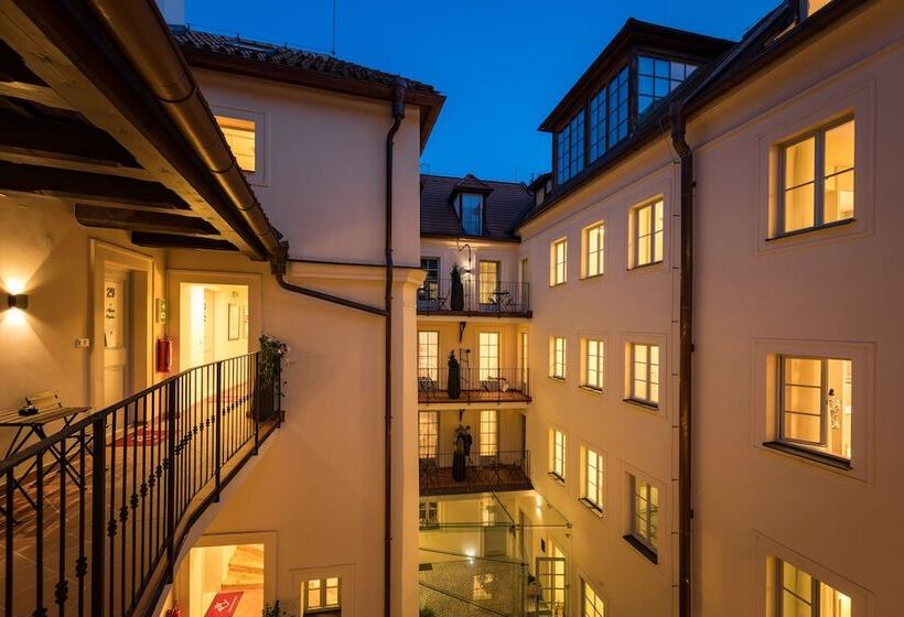 Old Royal Post Hotel By Tkc