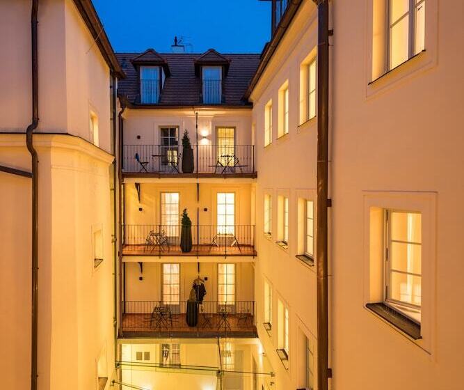 Old Royal Post Hotel By Tkc