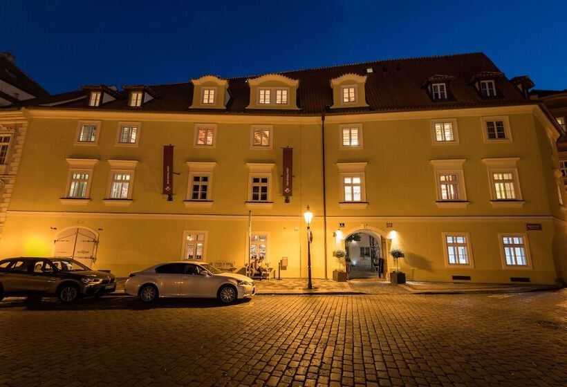 Old Royal Post Hotel By Tkc