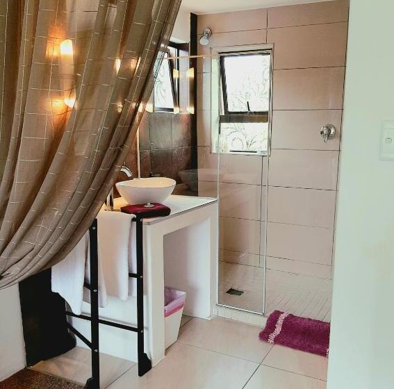 Majatalo Absolute Bosch Guest House