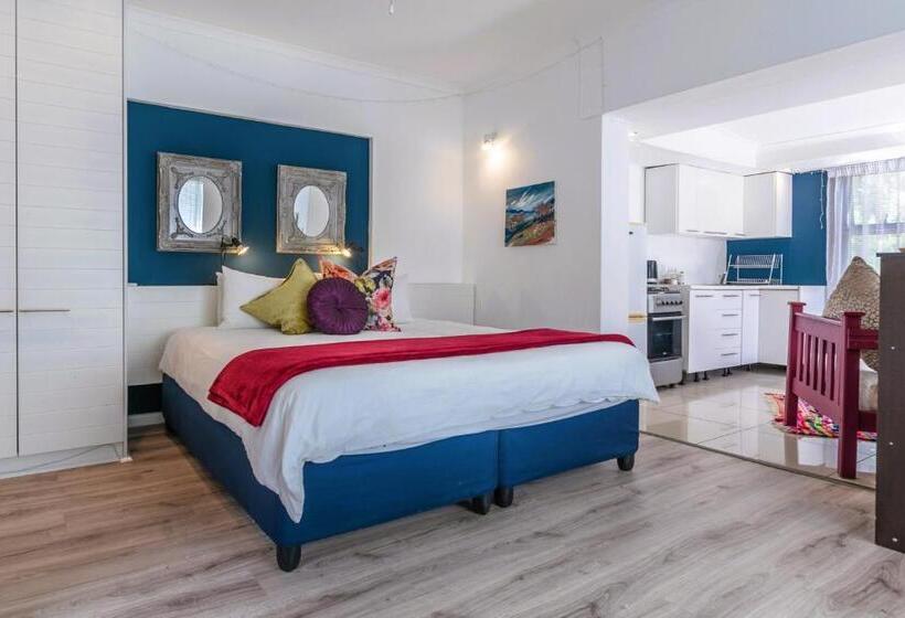 Majatalo Absolute Bosch Guest House