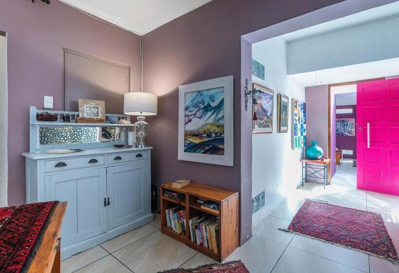 Majatalo Absolute Bosch Guest House