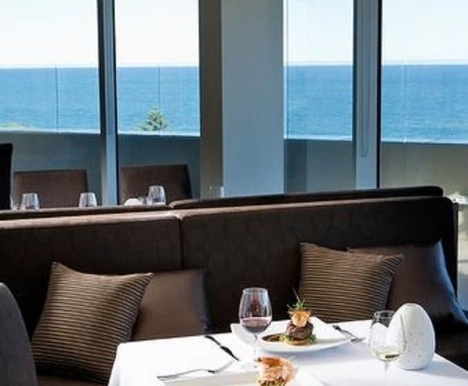 Beachfront Resort Torquay