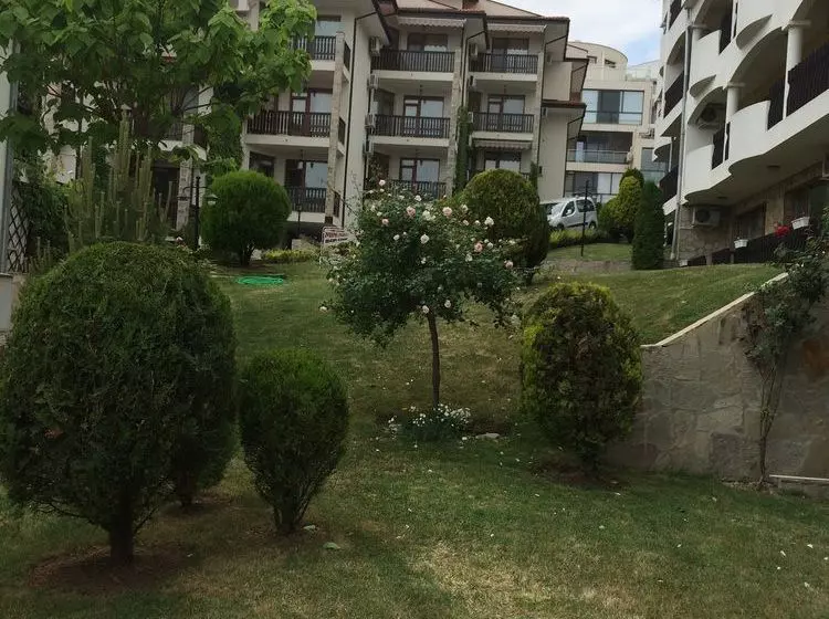 Tsb Sun Coast Apartments