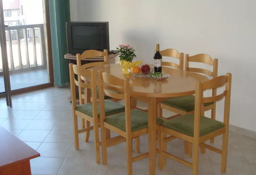 Tsb Sun Coast Apartments
