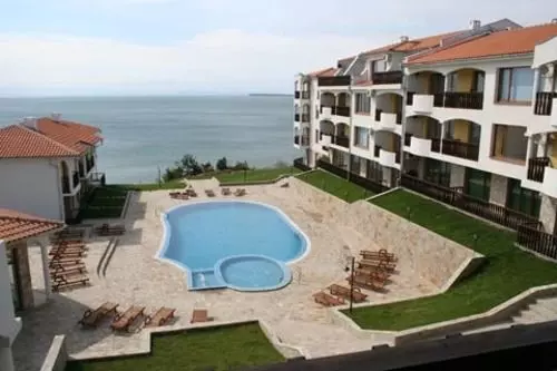Tsb Sun Coast Apartments