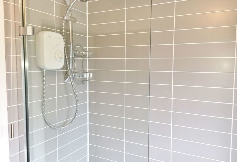 Period & Contempory Family Friendly Cotswold Cottage