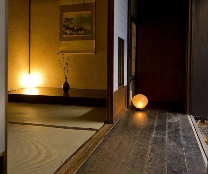 호스텔 Kyoto Machiya Sanjojuku