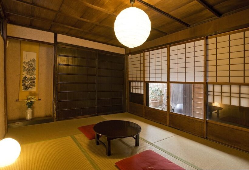 호스텔 Kyoto Machiya Sanjojuku