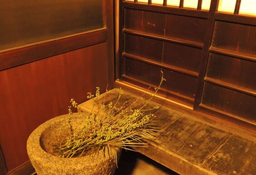 호스텔 Kyoto Machiya Sanjojuku