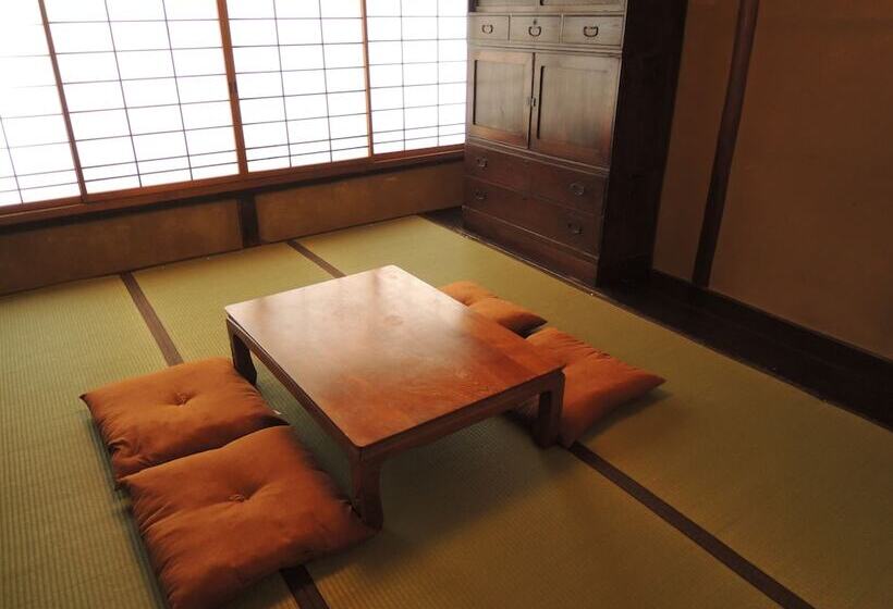 호스텔 Kyoto Machiya Sanjojuku