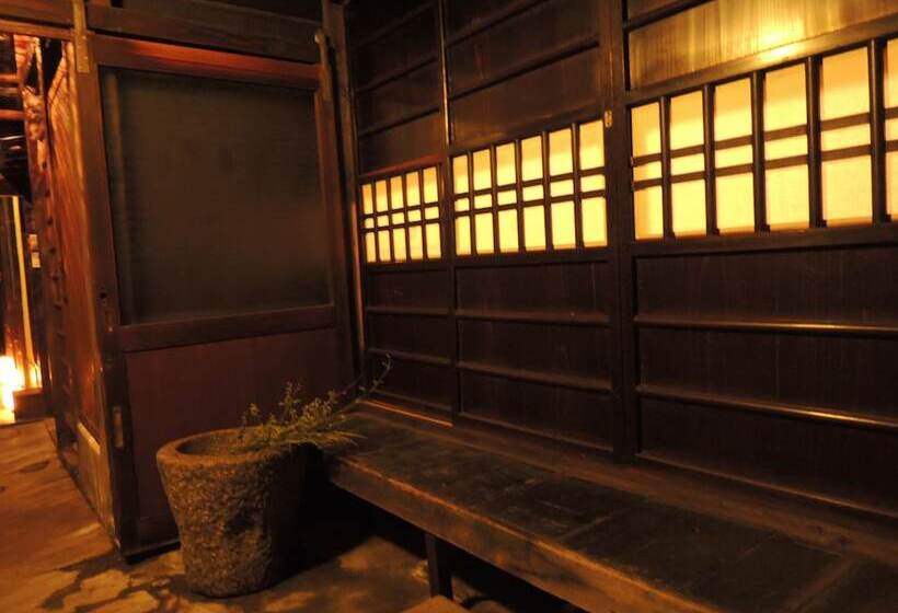 호스텔 Kyoto Machiya Sanjojuku