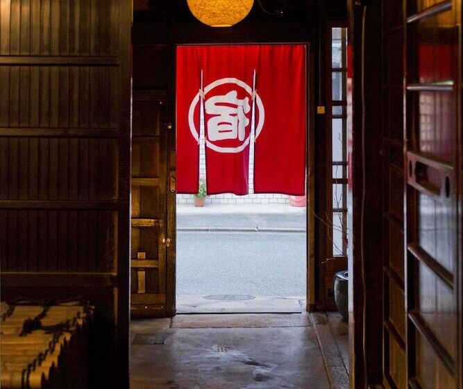 호스텔 Kyoto Machiya Sanjojuku