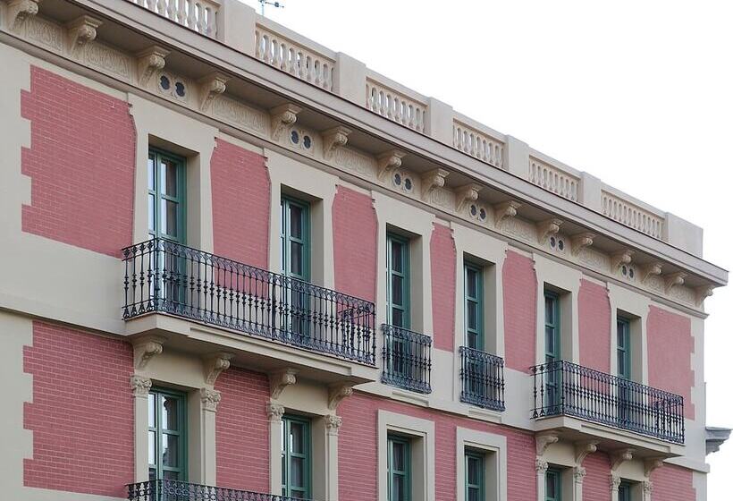 Apartments Hostemplo Suites