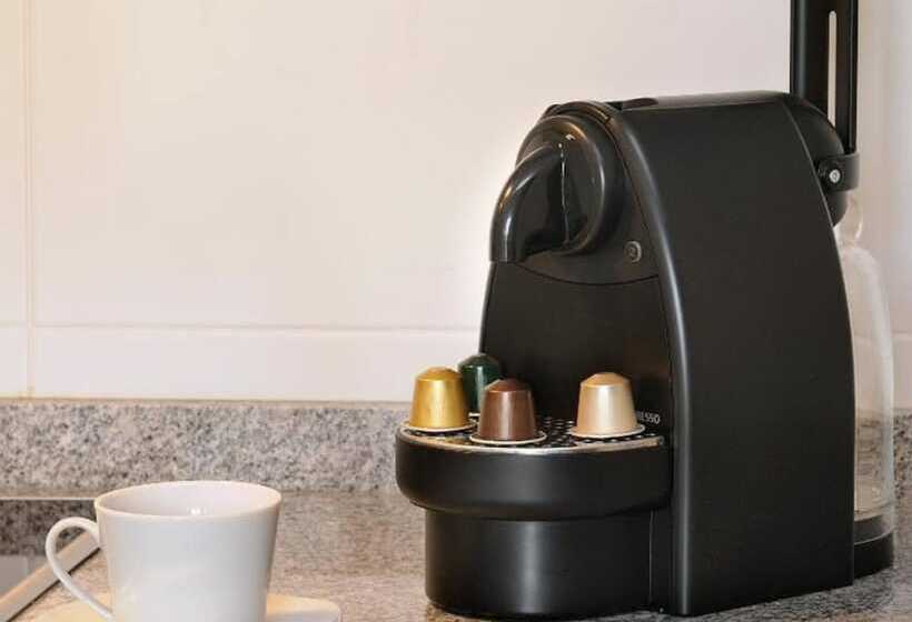 Apartments Hostemplo Suites