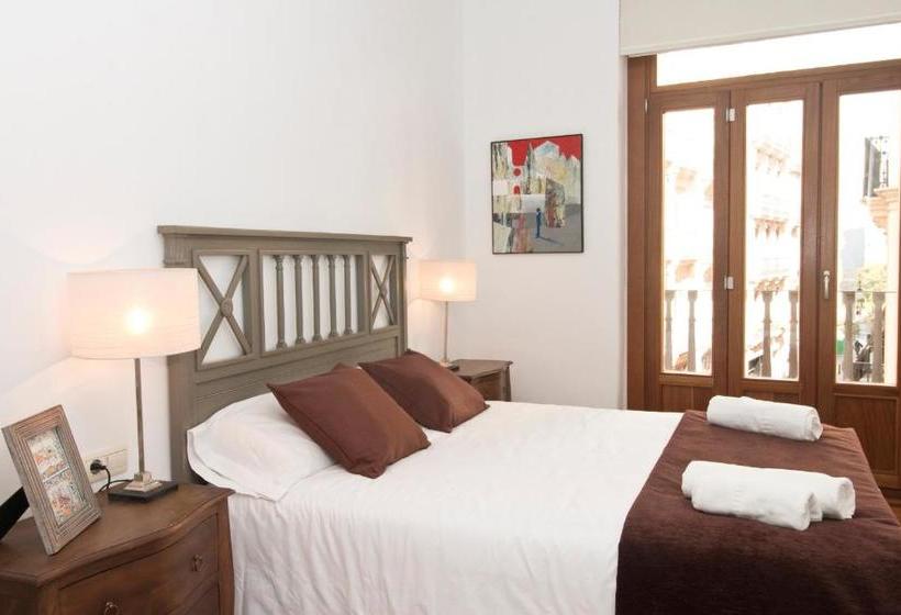 Trinitarios Apartment