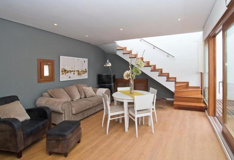 Trinitarios Apartment