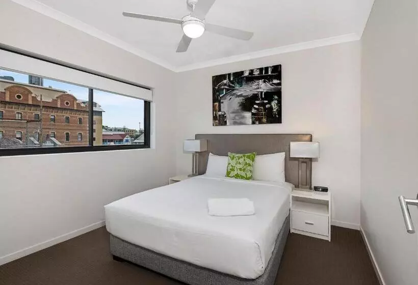 Atrio Apartments
