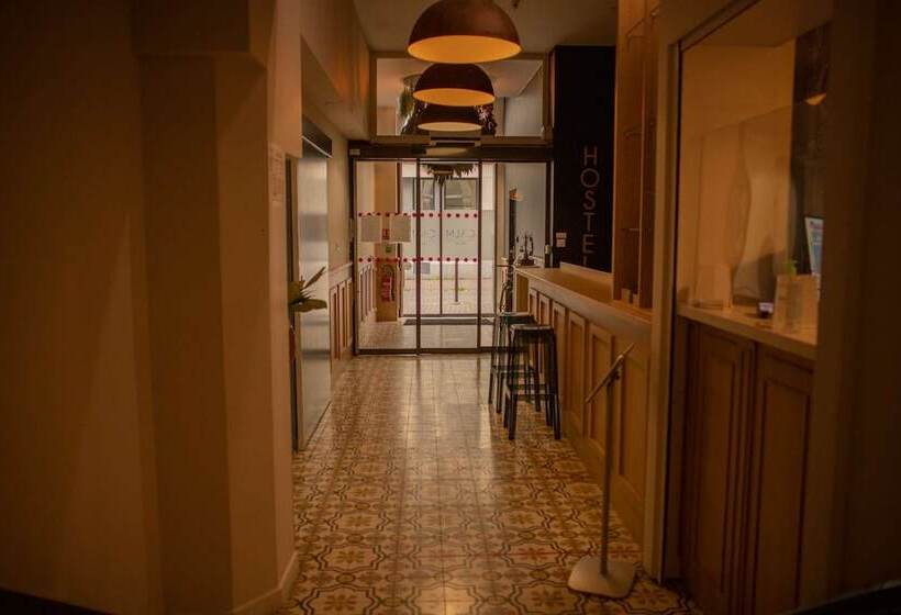 Calm Appart & Hostel