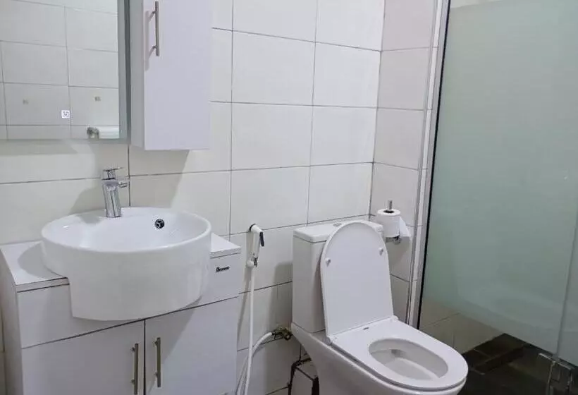 Cata Apartment Hotel And Spa