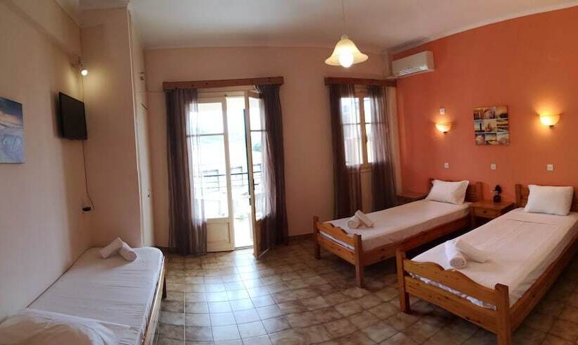 Elli Marina Studios And Apartments