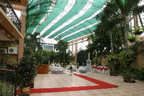 ホテル Alessandra Garden