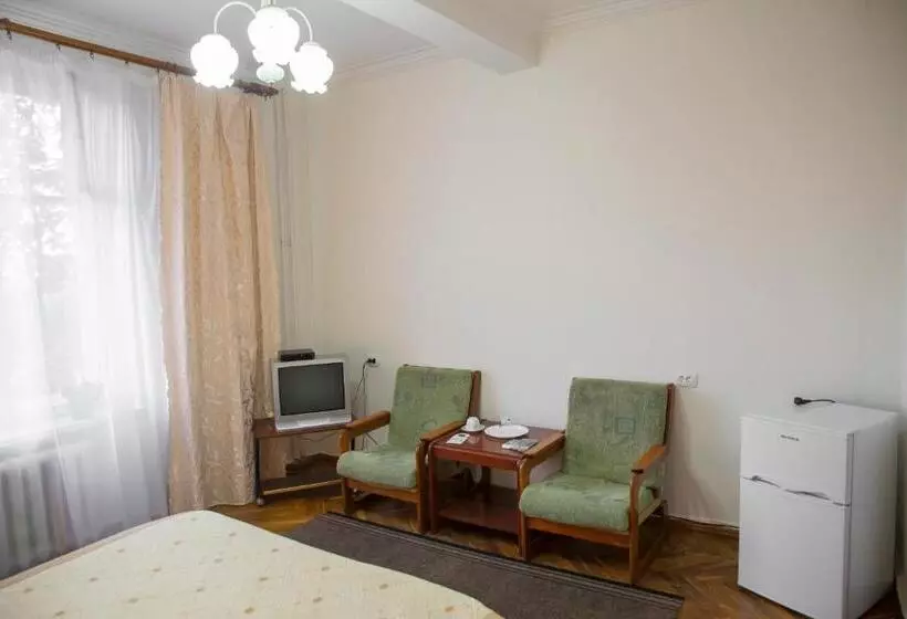 هتل Chisinau