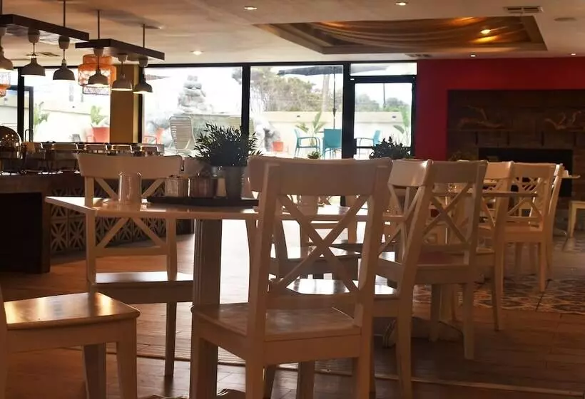 ホテル Corona Plaza
