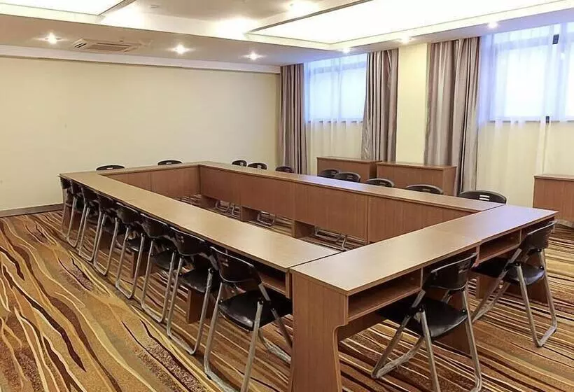 ホテル Greentree Inn Taizhou Gaogang District Gov. Business