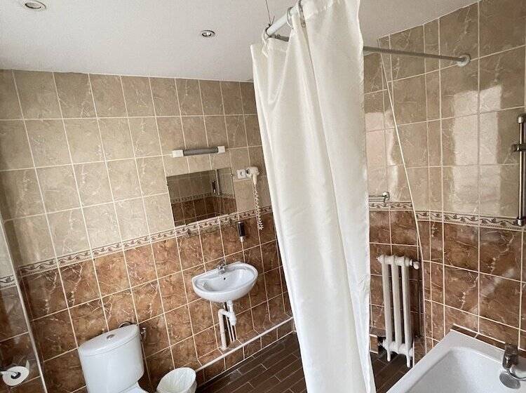 هتل Hôtel Baudin