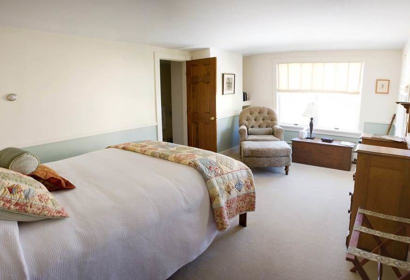 호텔 Red Clover Inn And Restaurant