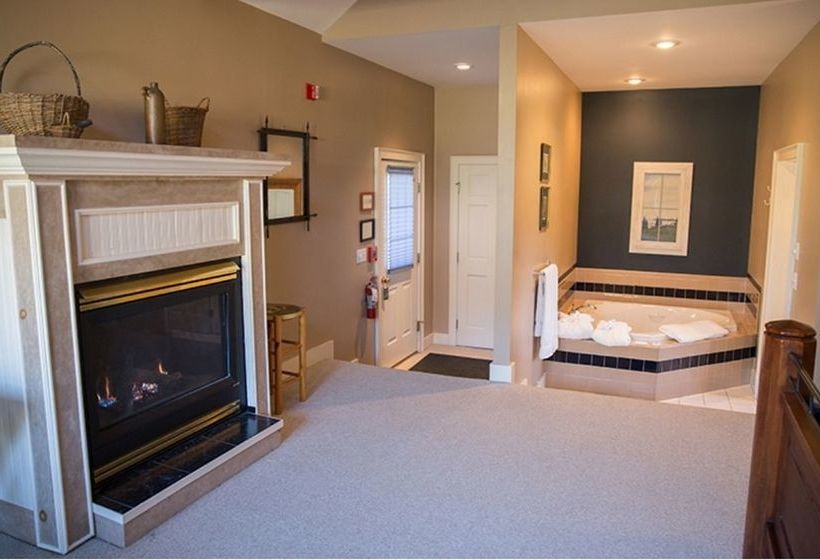 호텔 Red Clover Inn And Restaurant