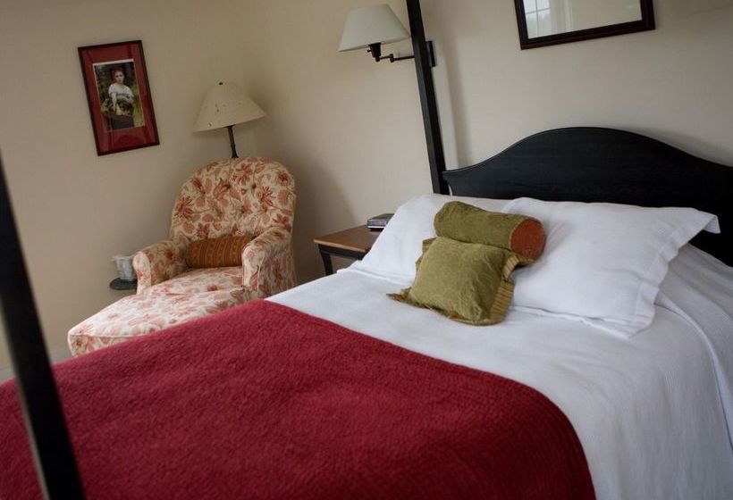 호텔 Red Clover Inn And Restaurant