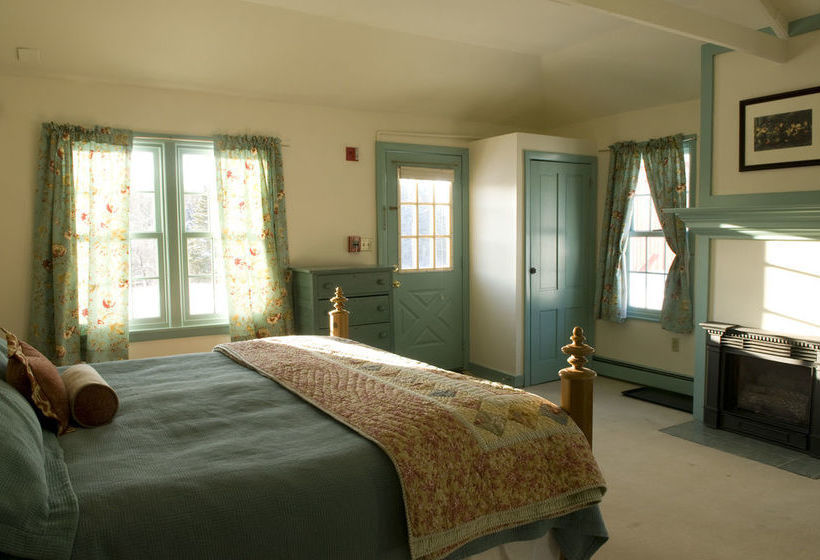 호텔 Red Clover Inn And Restaurant