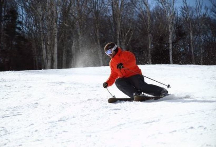 호텔 Red Clover Inn And Restaurant