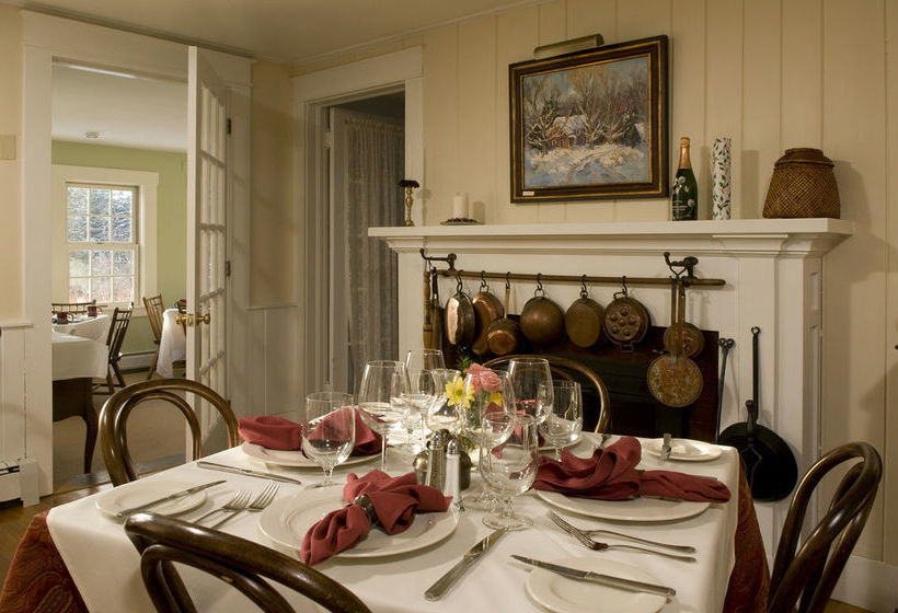 호텔 Red Clover Inn And Restaurant