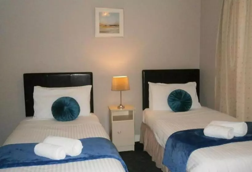 Ilenroy House B&b