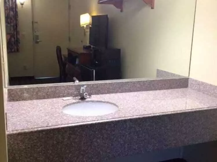 モーテル Hospitality Inn   Buffalo Airport