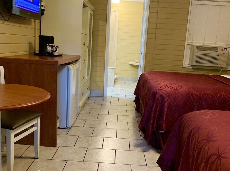 Motel Lakeside Inn And Cafe